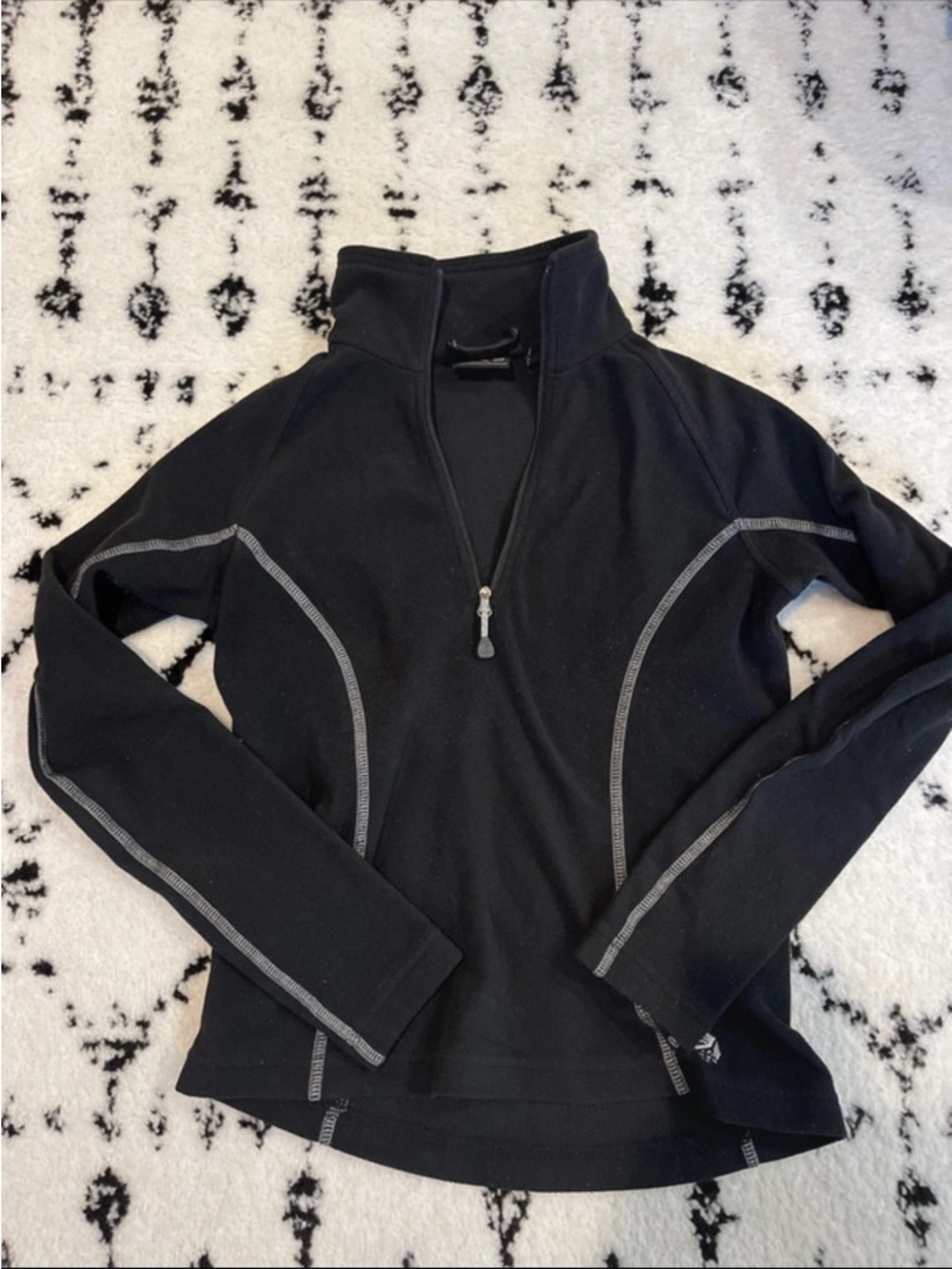 Mountain Hardwear Black Quarter-Zip Ski Pullover with Contrast Stitching